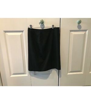 Loft Lined Black Pencil Skirt size 4 petite
